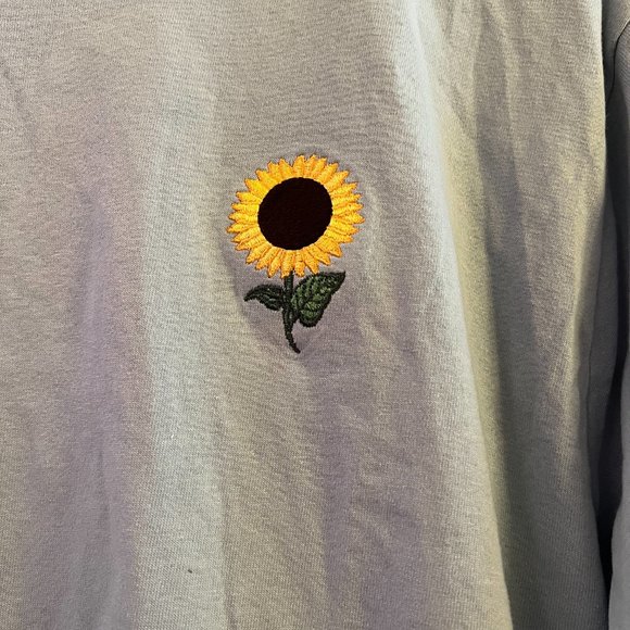 Eighty Eight Brand Blue Tee with Sunflower Embroidery - Size Medium - Picture 3 of 6